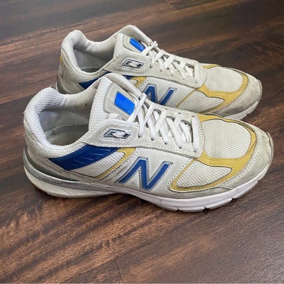 New Balance 990v5 Size 8.5 Women's Nimbus Cloud White Sneakers W990NR5 - Picture 13 of 13